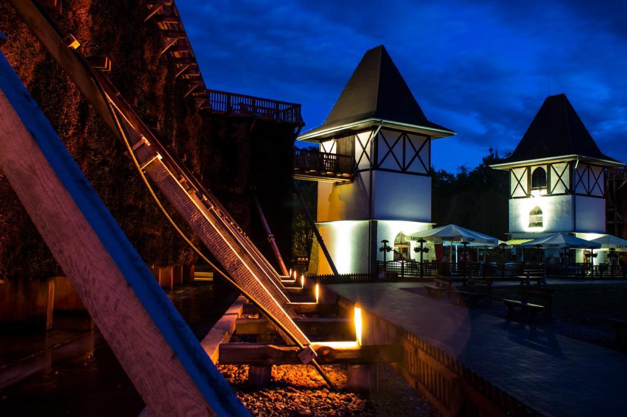 Rezydencja Pod Teznia & Spa Inowrocław Buitenkant foto