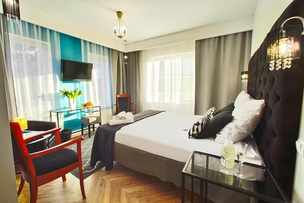 Rezydencja Pod Teznia & Spa Inowrocław Buitenkant foto