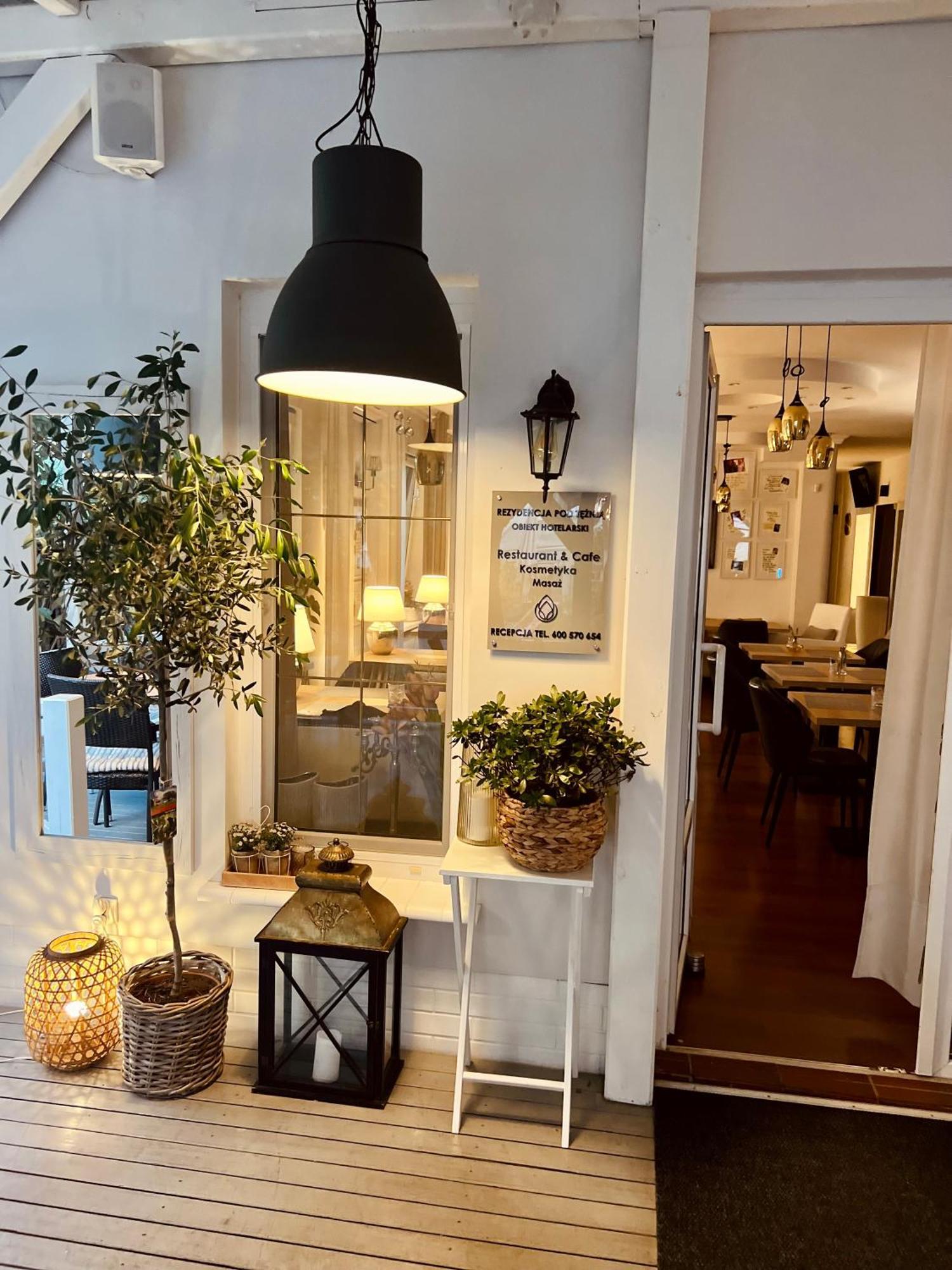Rezydencja Pod Teznia & Spa Inowrocław Buitenkant foto