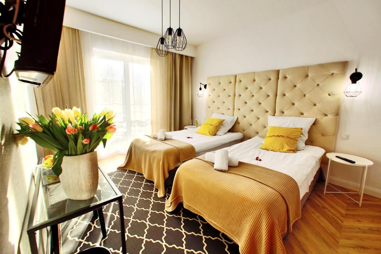 Rezydencja Pod Teznia & Spa Inowrocław Buitenkant foto